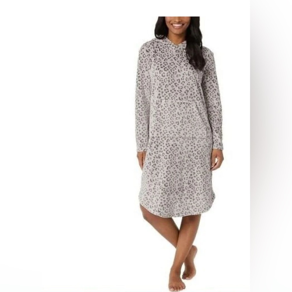 Leopard Print 32 Degrees Heat Women's Hooded Cozy Plush Sleep Lounger